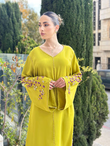 Chic Avocado Green Crepe Caftan