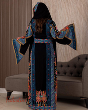 Very Elegant Wide Sleeves Black and Blue Embroidered Thob with Malak and Golden Details and Head Scarf